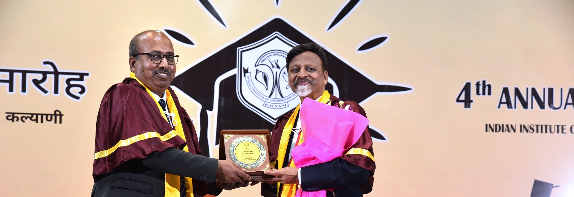 Dr. Satya Gupta, President of VLSI Society of India, as a chief guest